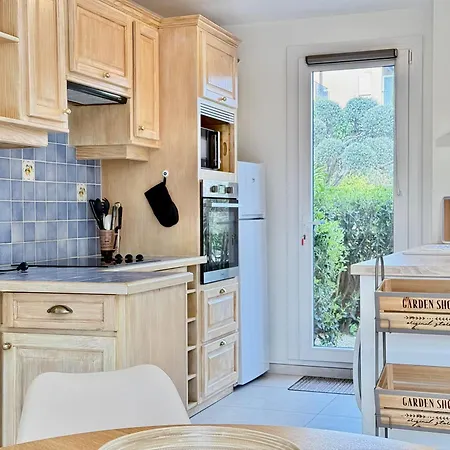Apartman Splendide - Piscine - 500m *