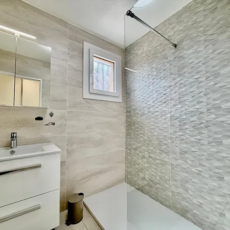 Apartment Splendide - Piscine - 500m Carqueiranne